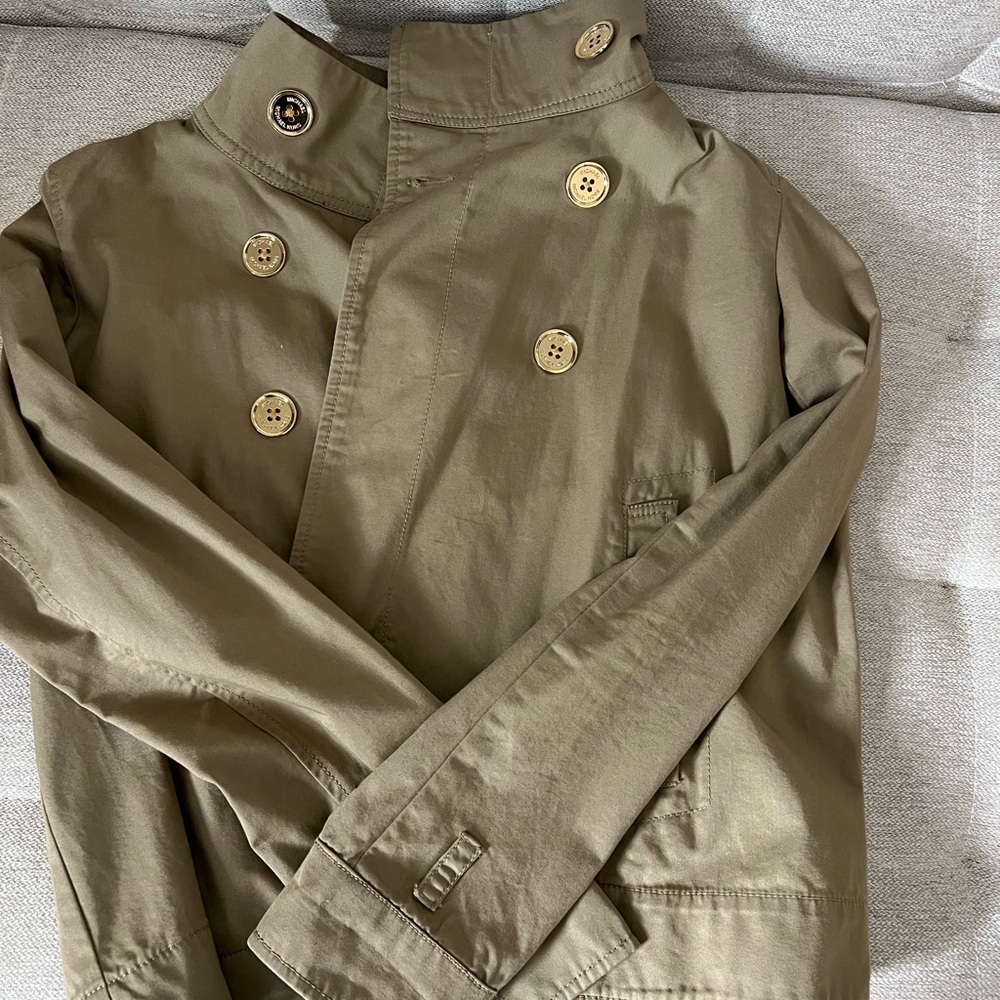Stylish Tan Double-Breasted Jacket